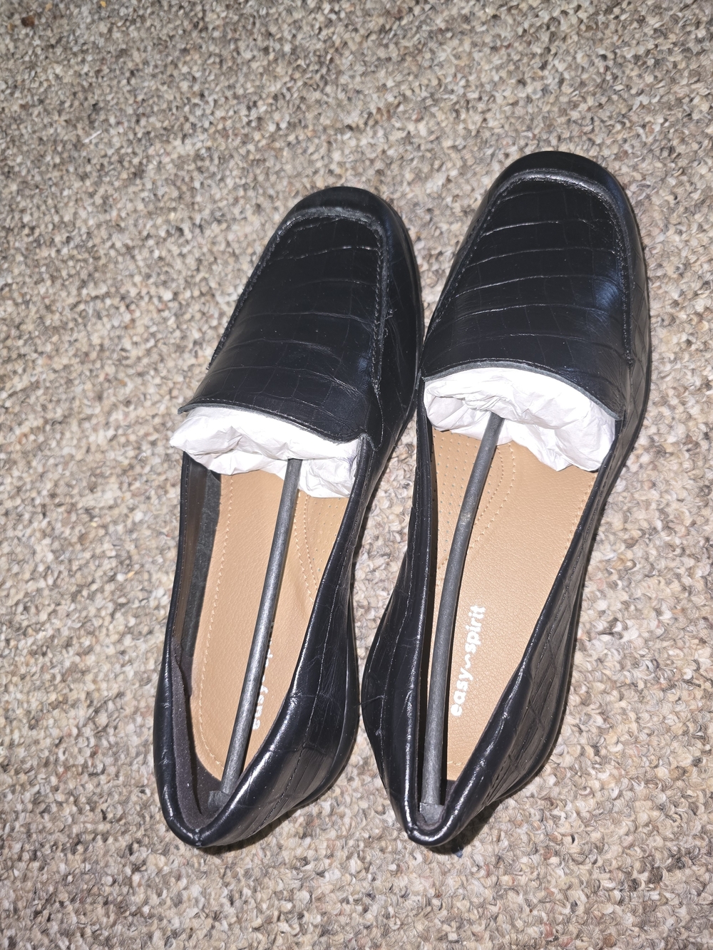 Easy Spirit Black Croc-Embossed Slip-On Loafers New Never Worn Come With Box